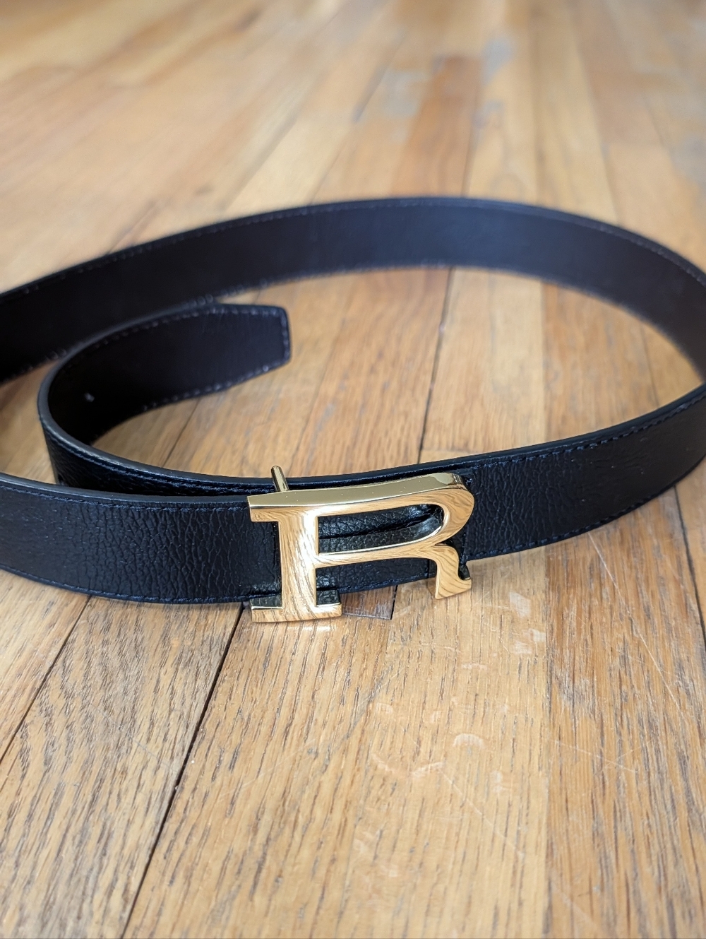 Vintage Black Leather Belt M Gold R Initial Buckle Minimalist